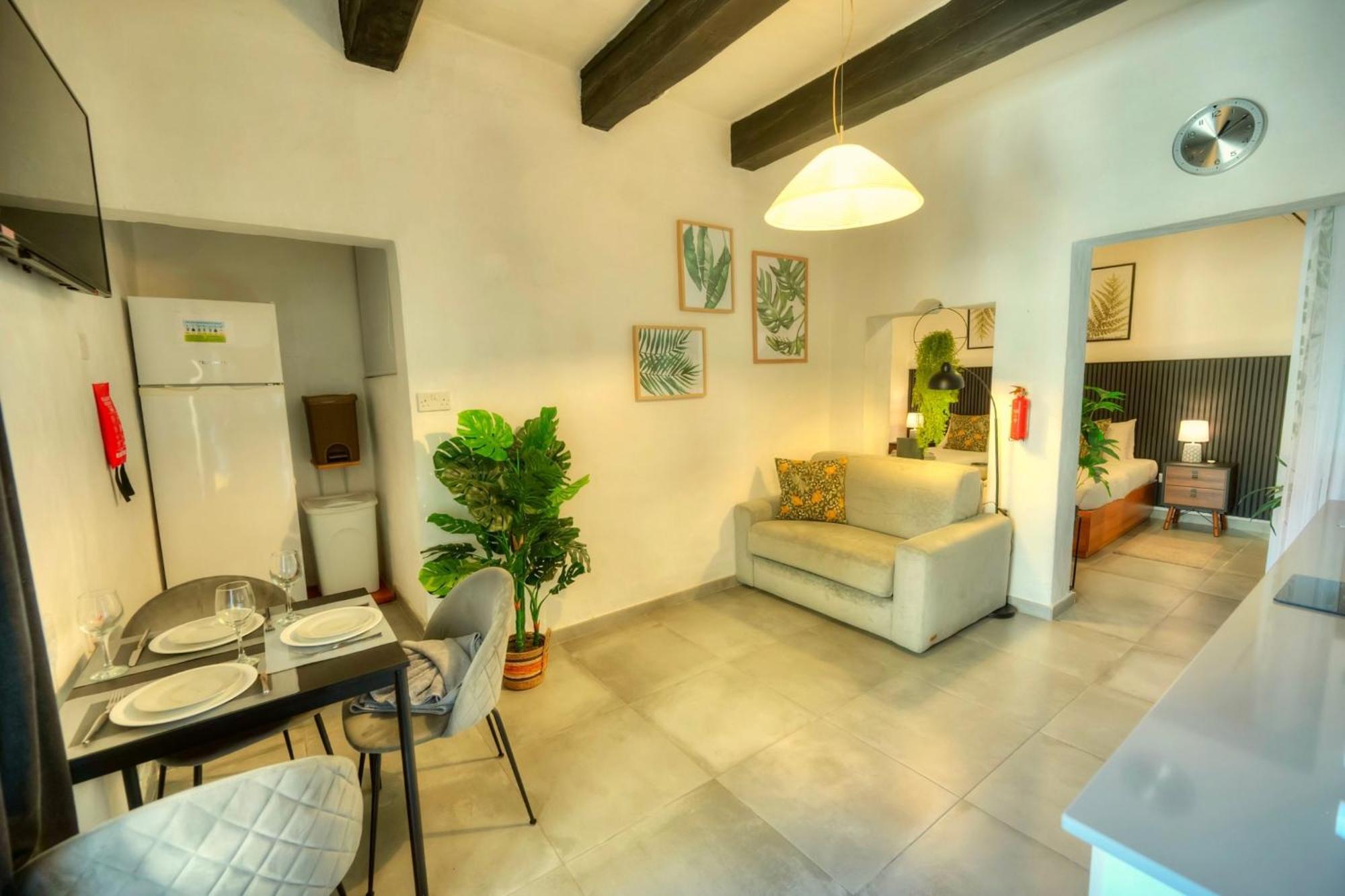 Cozy Flat. Swim Beach 2 Minutes Walk. The Old Valletta Mcri1-1 Esterno foto