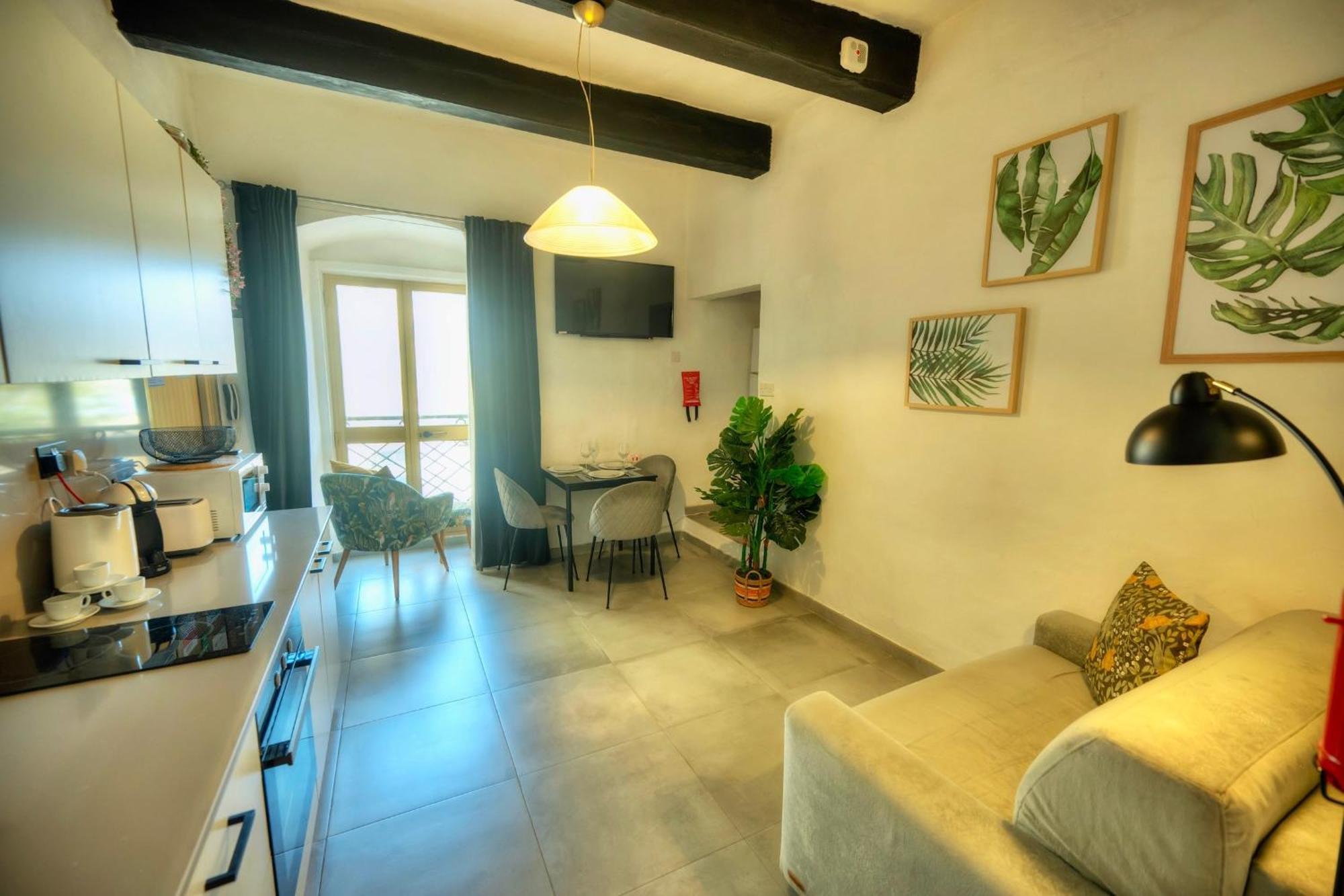 Cozy Flat. Swim Beach 2 Minutes Walk. The Old Valletta Mcri1-1 Esterno foto